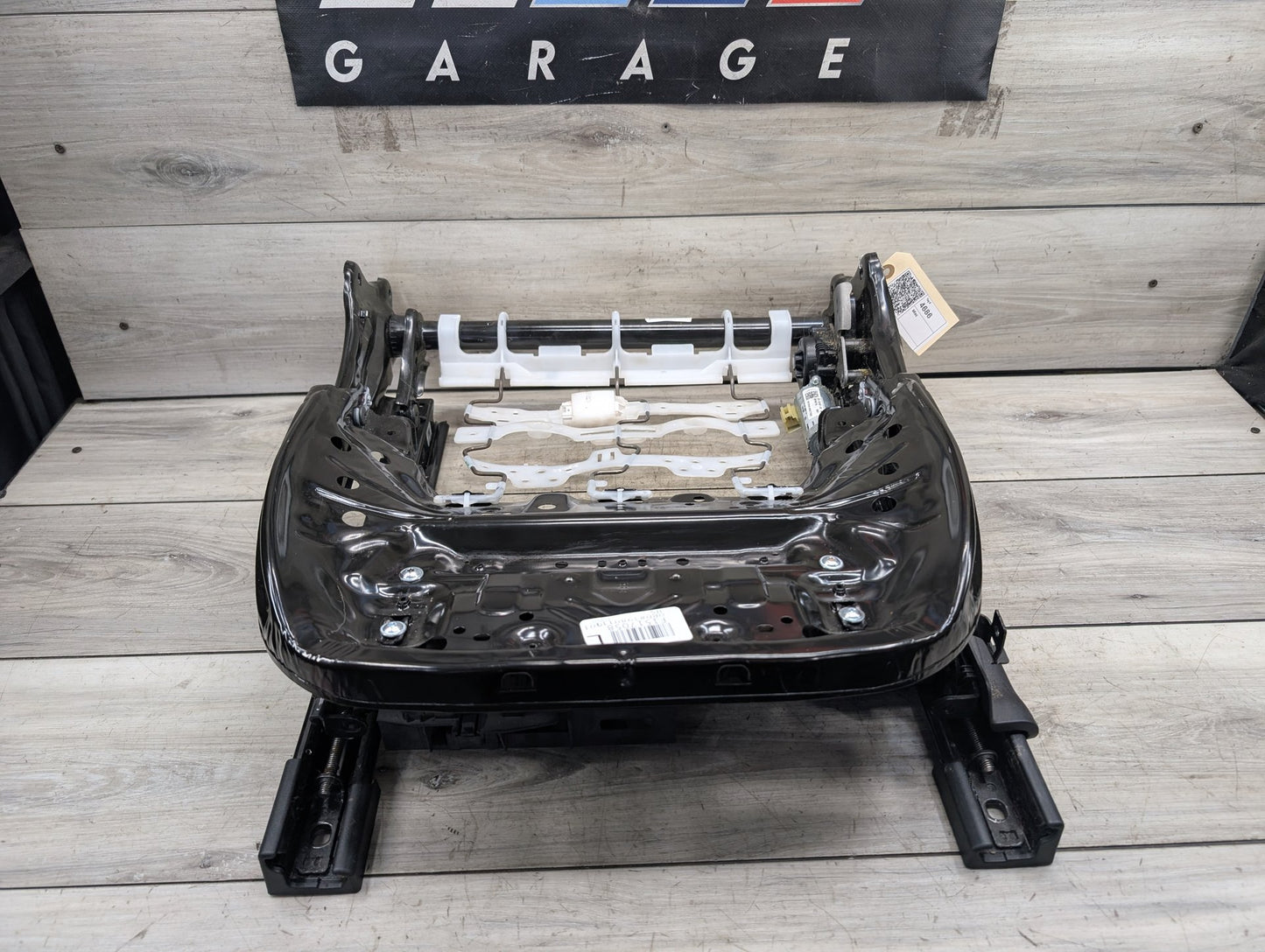 2018 - 2024 BMW X3 G01 Front Left Driver Seat Lower Track Frame Assembly 7414609 B46B20O1