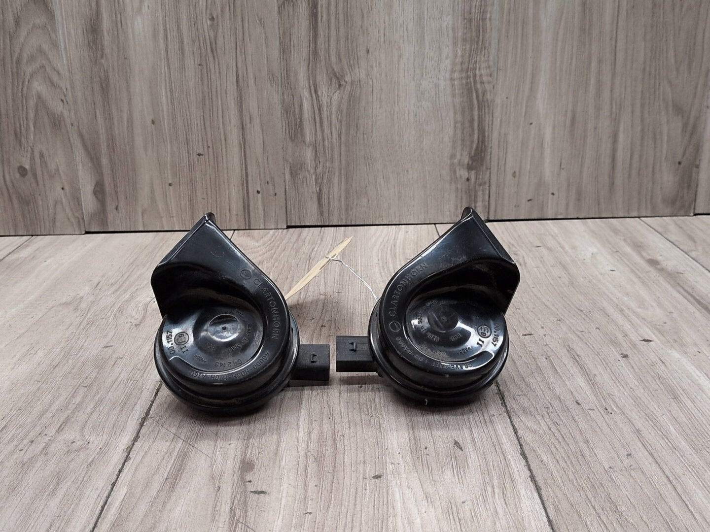 2018-2024 BMW X3 G01 Alarm Horns SET 7404429
