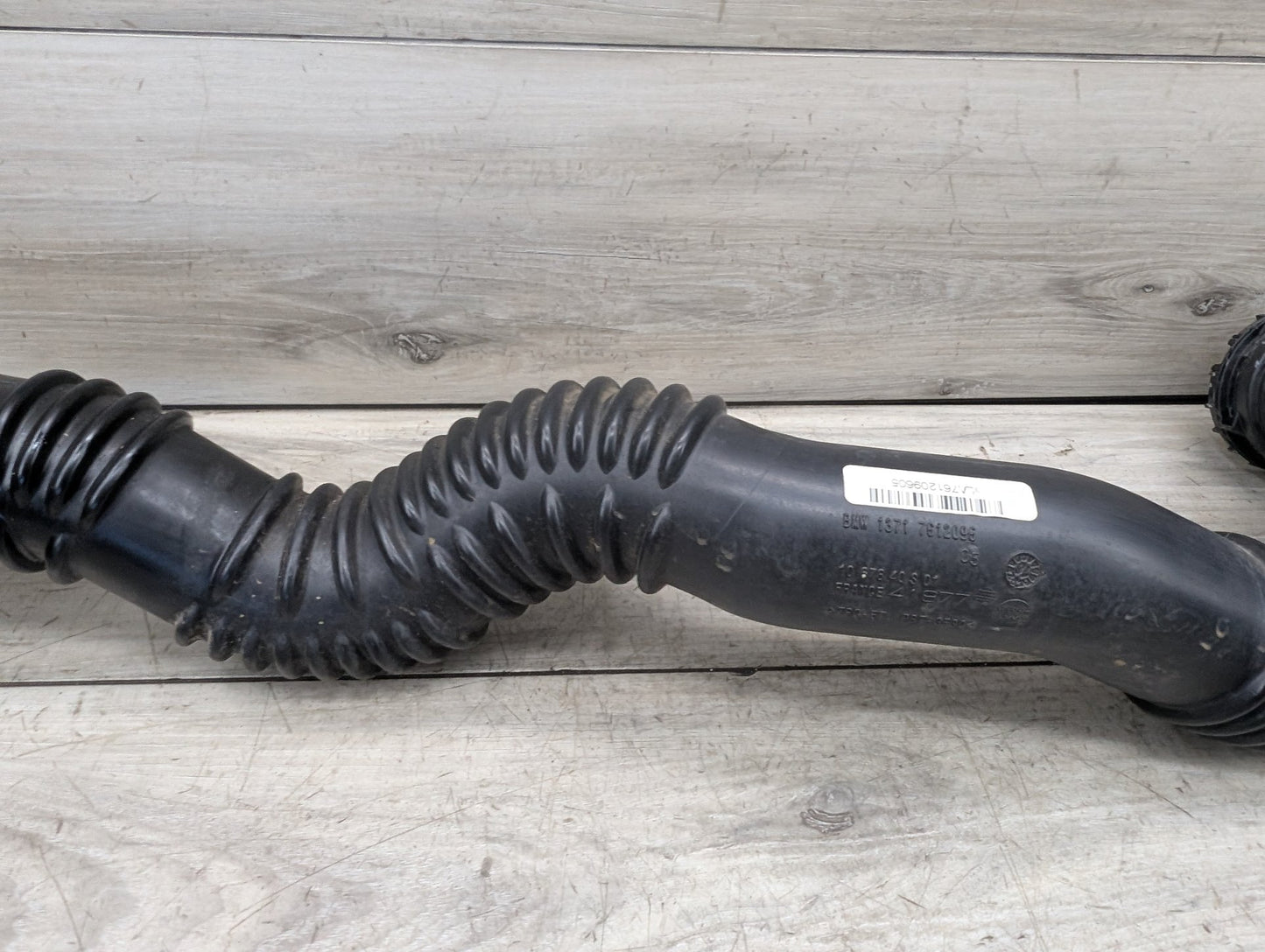 2011 - 2016 BMW 528i F10 Engine Motor Turbo Charger Tube Pipe 7612096 N20B20O0