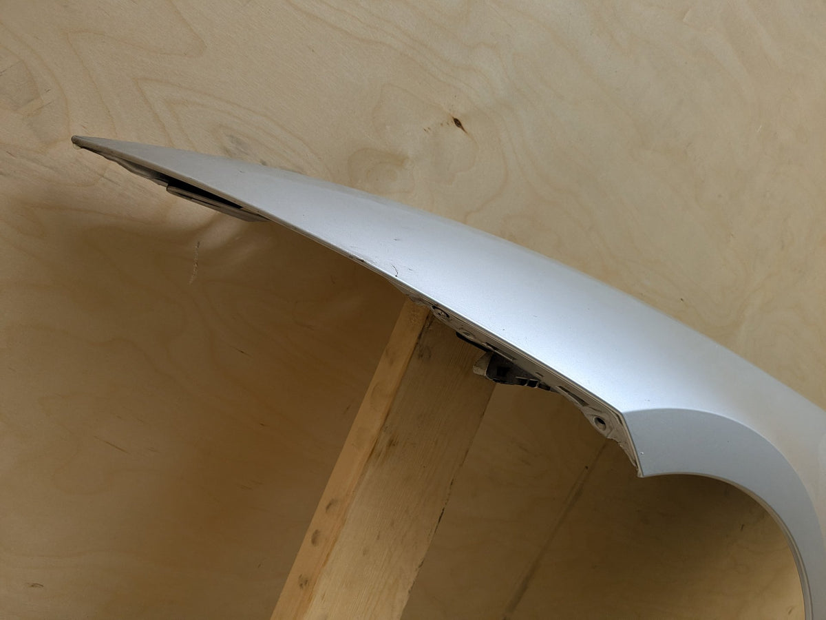 07-13 OEM BMW E92 E93 328 335 Left Driver Side Fender Panel