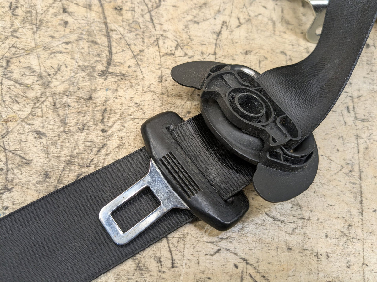 2012-2018 Audi A6 C7 Front Right Passenger Seatbelt Retractor 4G8857706G OEM