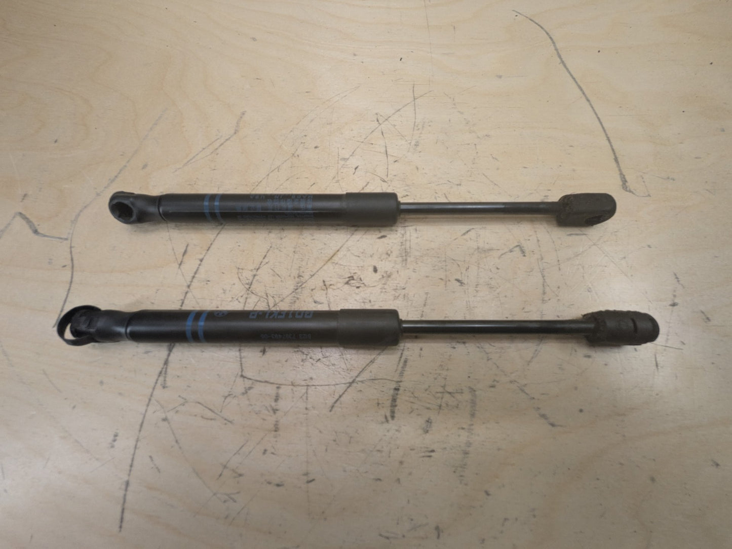 2018-2024 BMW X3 G01 Left Right Hood Bonnet Gas Strut Shock Supports SET 7397493