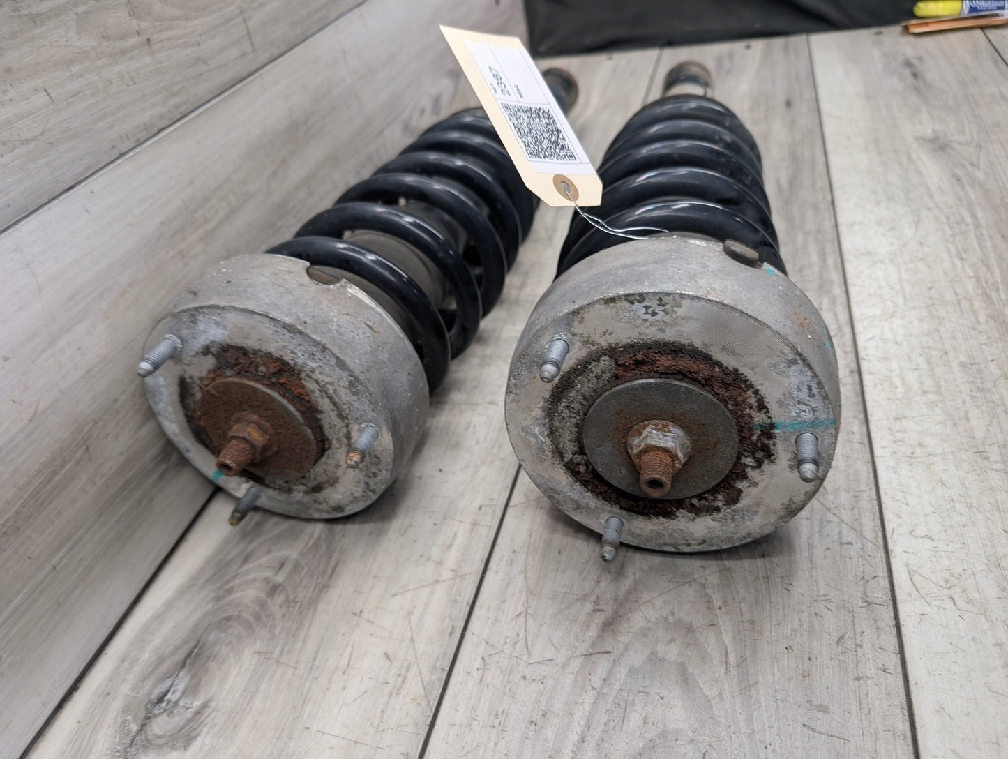 2007 - 2013 BMW X5 E70 Front Left Right Spring Strut Shock Absorbers SET 6781918 N62B48B