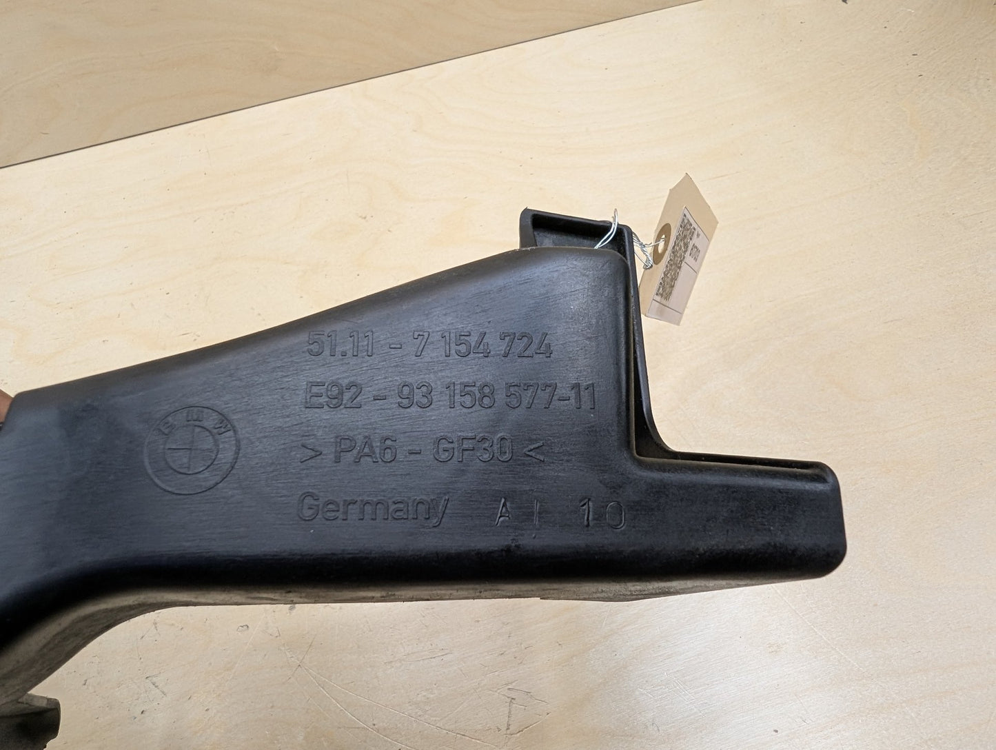 07-10 OEM BMW E92 E93 328 335 Right Passenger Headlight Bracket Carrier Mount