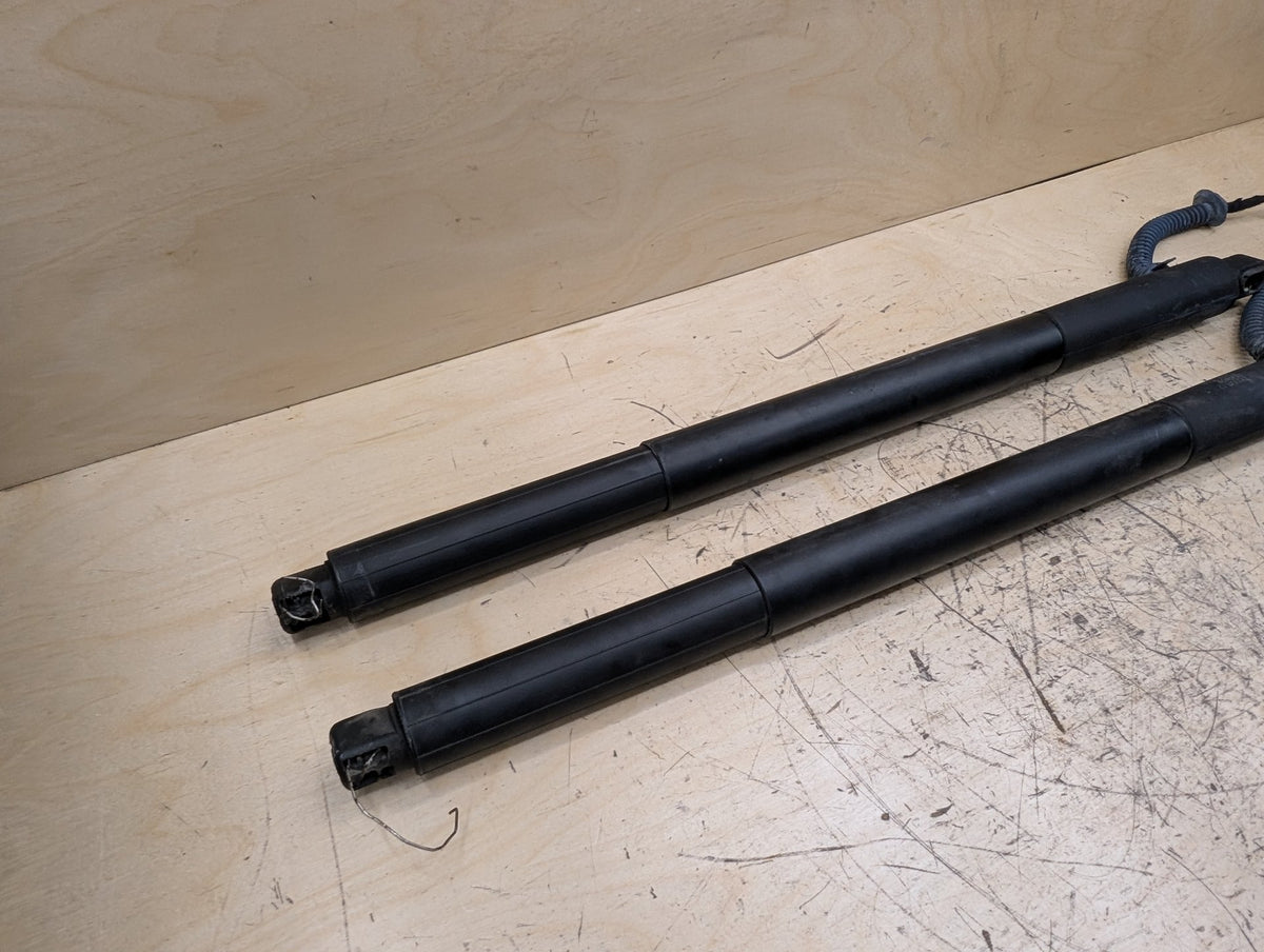 2010-2017 BMW 535i GT xDrive F07 Rear Left Right Liftgate Trunk Lid Strut Shock Supports SET 7200543 OEM