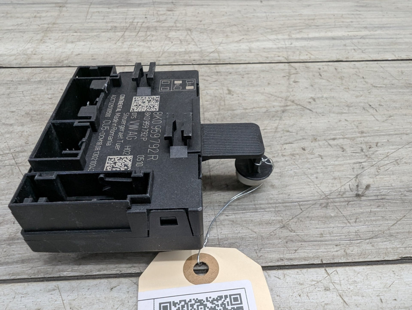 2009 - 2017 Audi Q5 8R Right Front Door Control Module 8K0959792R EA888