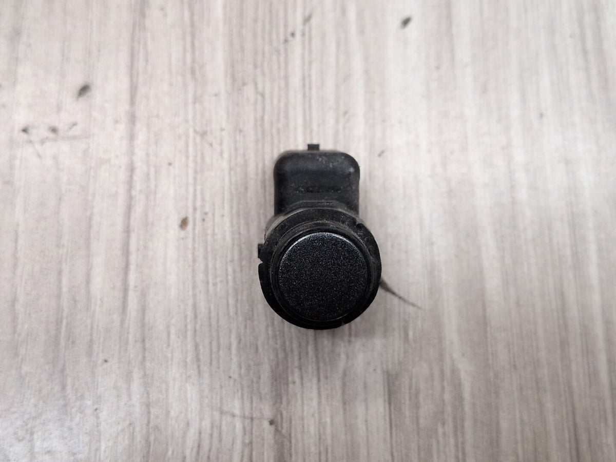 2015-2018 Audi Q3 8U Bumper PDC Parking Distance Sensor 1S0919275D OEM
