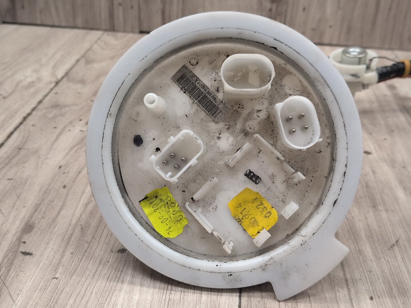 2012-2018 BMW M6 F06 Fuel Gas Tank Sending Unit Assembly 7845656