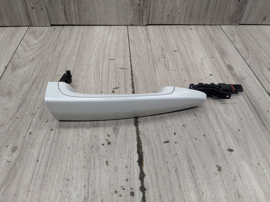 OEM BMW F23 F30 F32 F80 F82 M3 Right Passenger Door Handle COMFORT ACCESS White