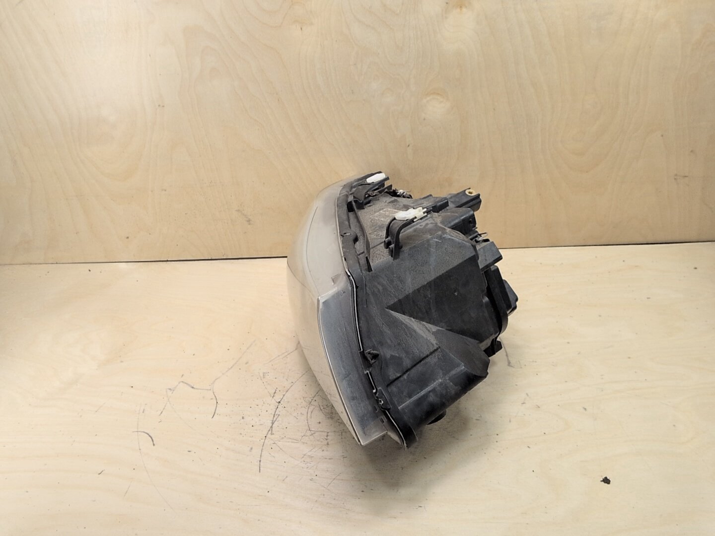 09-11 OEM BMW E90 328 335 LCI Right Passenger Side Halogen Headlight w/ Modules