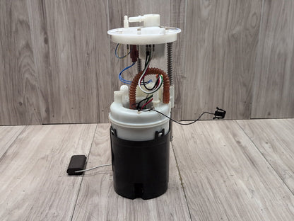 2014 - 2018 BMW X5 F85 Fuel Gas Tank Sending Unit Assembly 7180103 S63B44T2