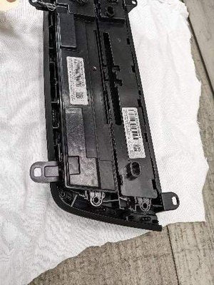 12-16 OEM BMW F22 F32 F30 F36 M4 M3 AC Heater Control Panel Radio Media Buttons