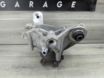 OEM BMW G05 G06 G07 X5 X6 X7 Rear Left Driver Side Hub Spindle Knuckle Bearing