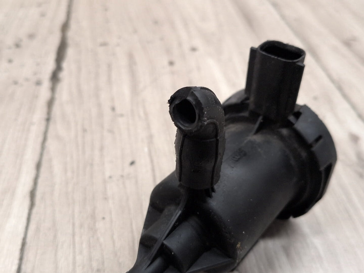 2009-2012 OEM Mercedes-Benz E550 W212 Fuel Vapor Charcoal Canister Purge Valve