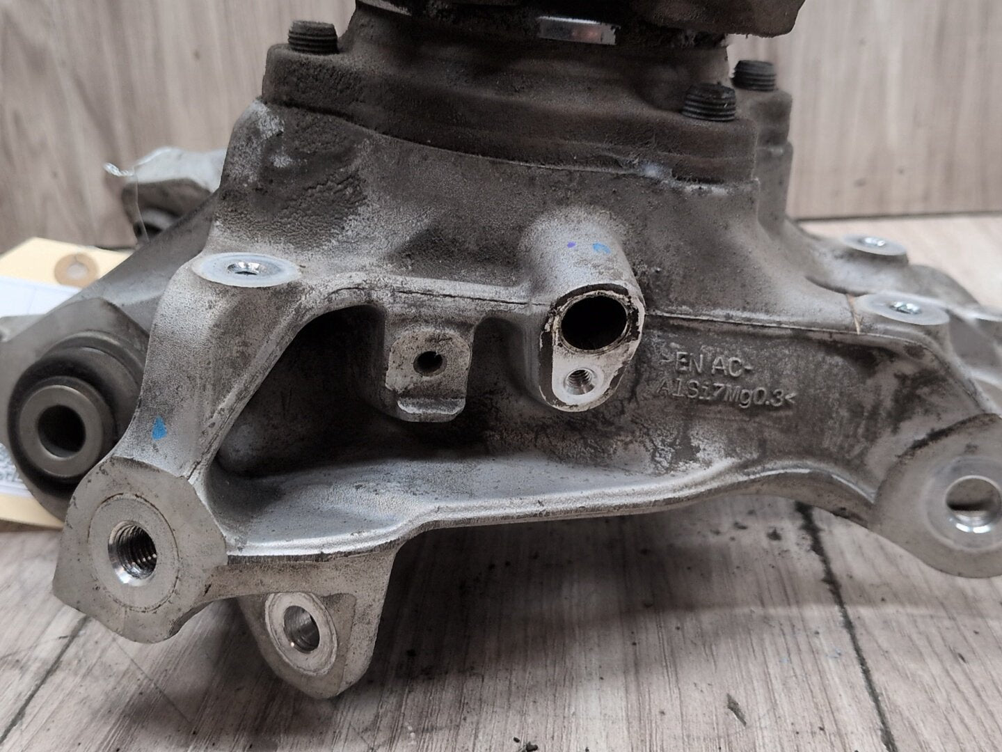 19-25 OEM BMW G20 330 M340 REAR Left Driver Knuckle Wheel Hub Spindle Bearing