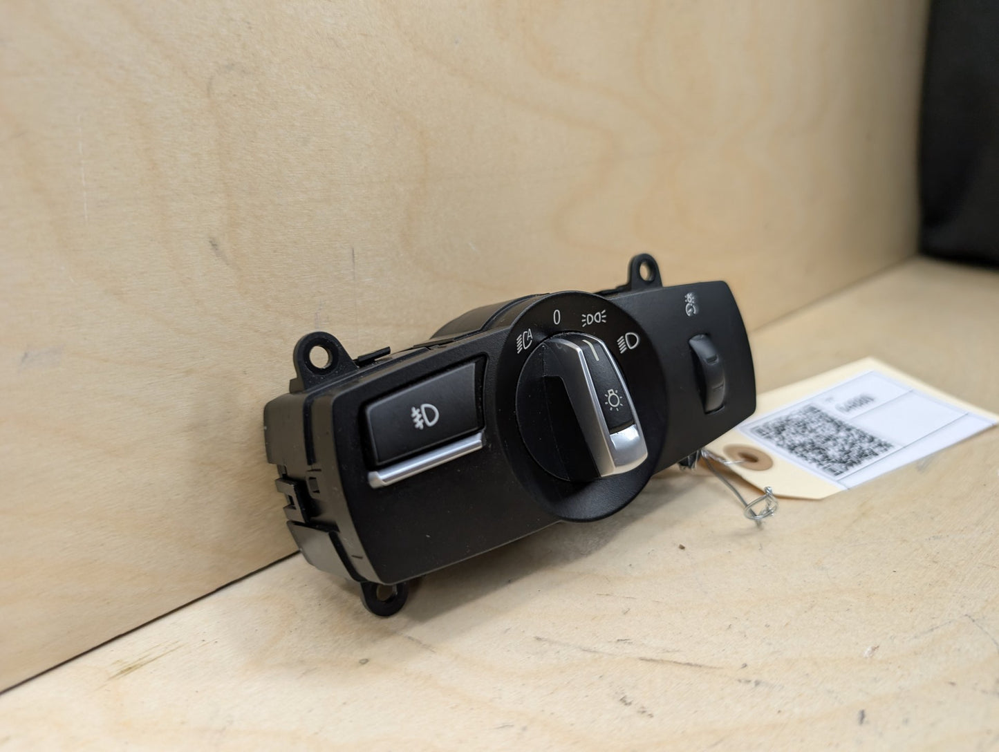 10-18 OEM BMW F13 F10 F06 F25 Headlight Switch Control Panel Light Module BLACK