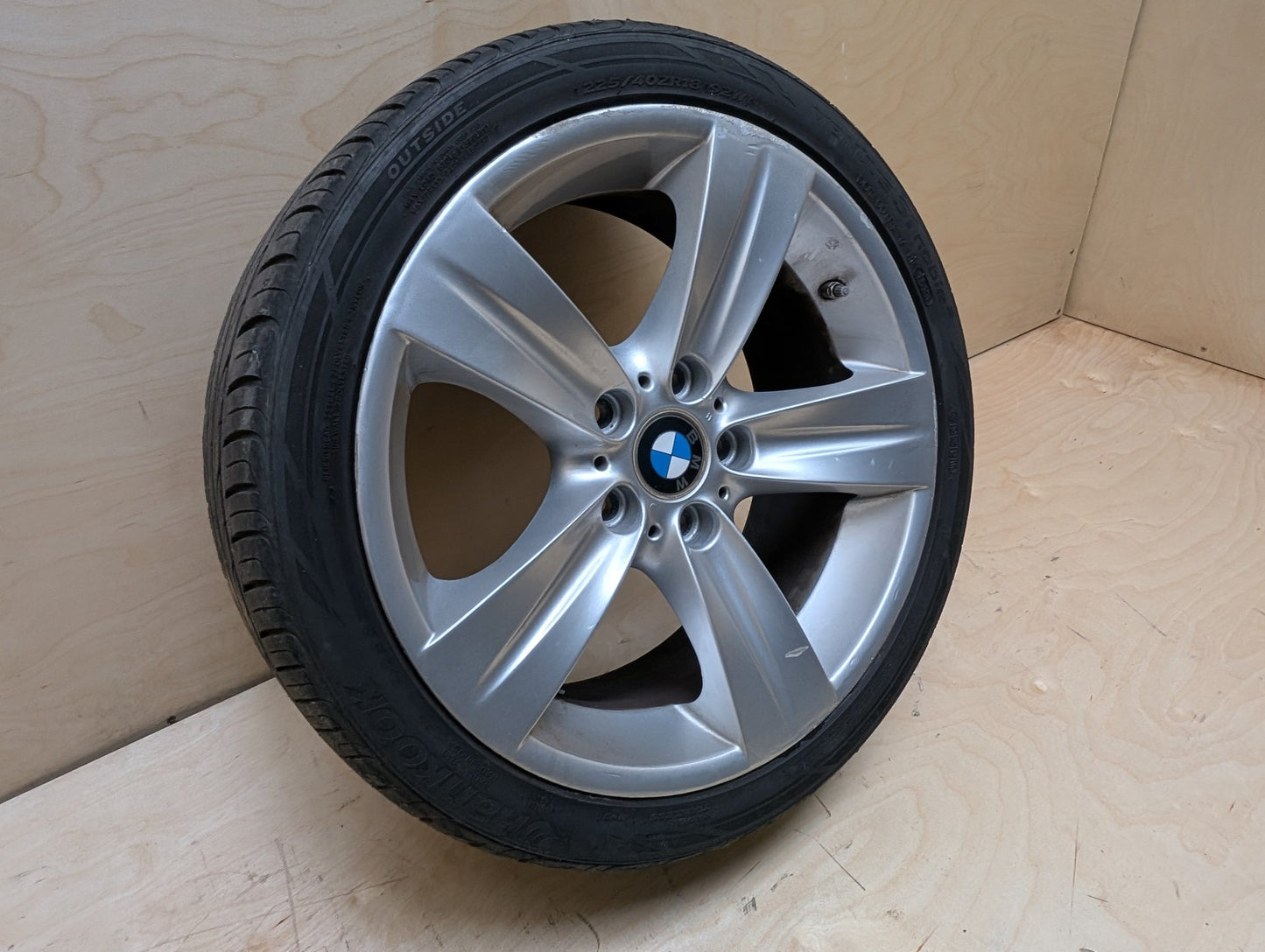 06-13 OEM BMW E90 E92 E93 328 335 Wheel Rim 18x8.5" ET:37 Star Spoke Style 189