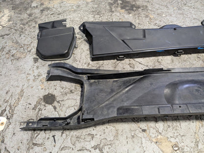 2008-2013 BMW 135i E88 Left Right Side Cowl Covers SET 6925018 OEM