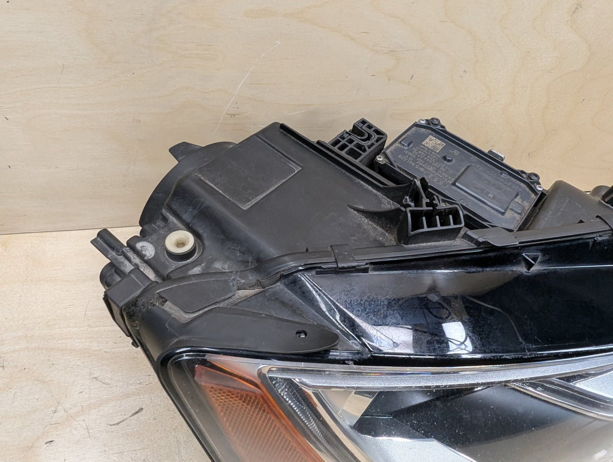13-17 OEM Audi A5 RS5 S5 Front Right Passenger HID Xenon Headlight 8T0941032E