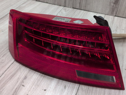 2008 - 2017 Audi S5 8T Rear Right Passenger Outer Tail Light 8T0945095J