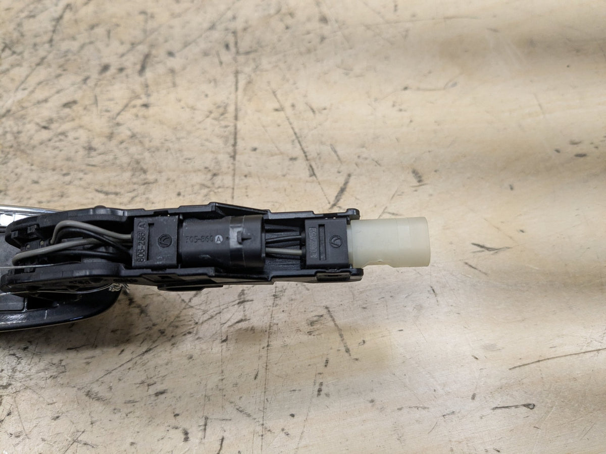 2012-2018 Audi A6 C7 Left Driver Door Handle w/ Comfort Access 4H0837205C OEM