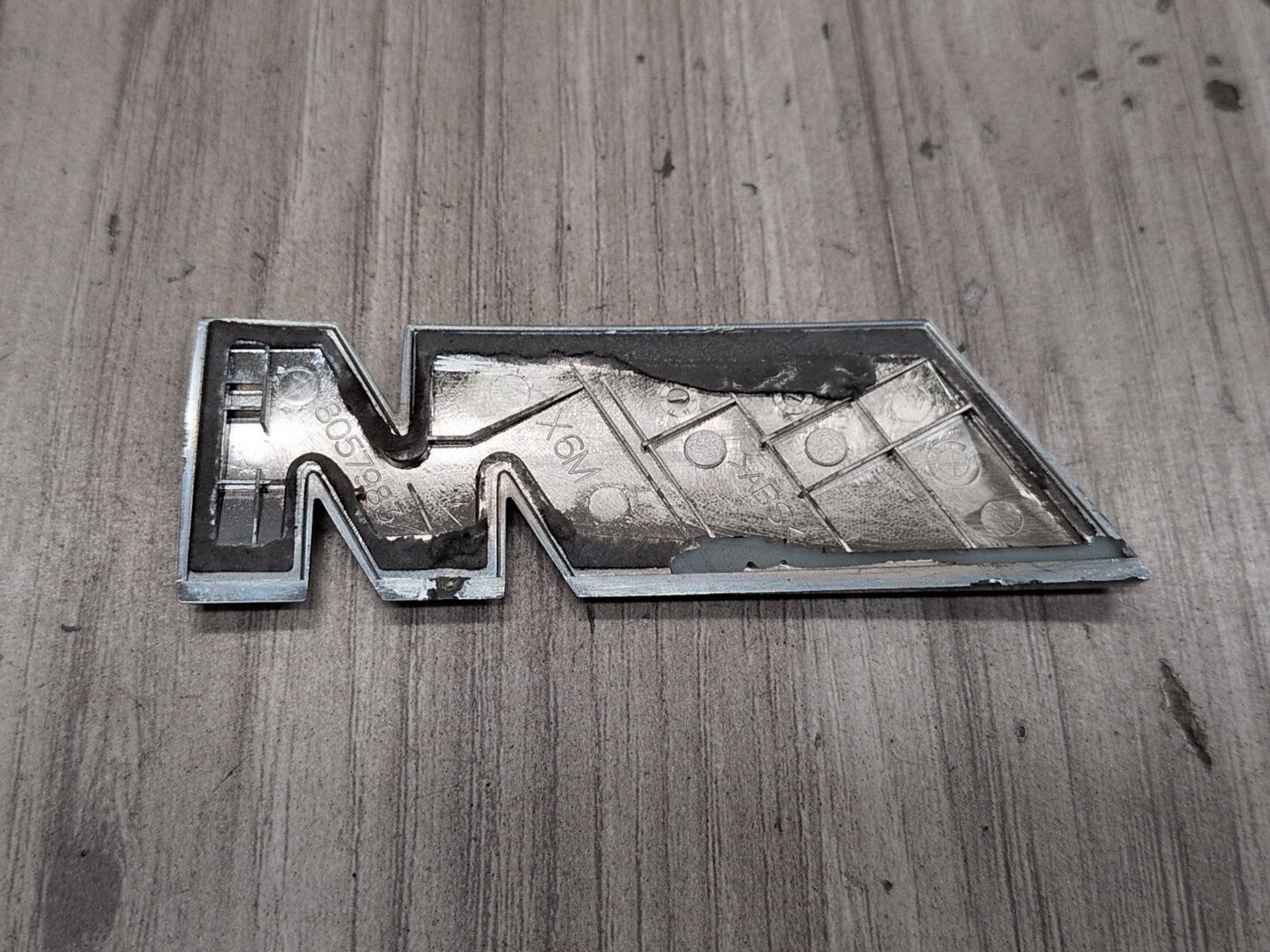 2015 - 2019 BMW X6 F86 Emblem Badge Symbol Logo 8057983 S63B44T2