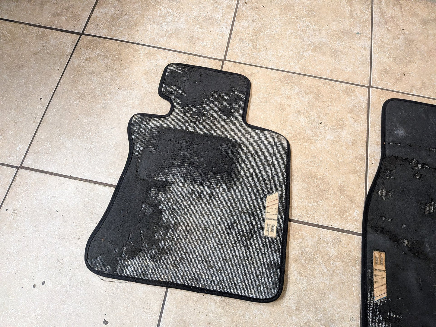 2004-2010 BMW M6 E64 Front Rear Left Right All Weather Mat Carpet Floor Mats SET 9118617 OEM