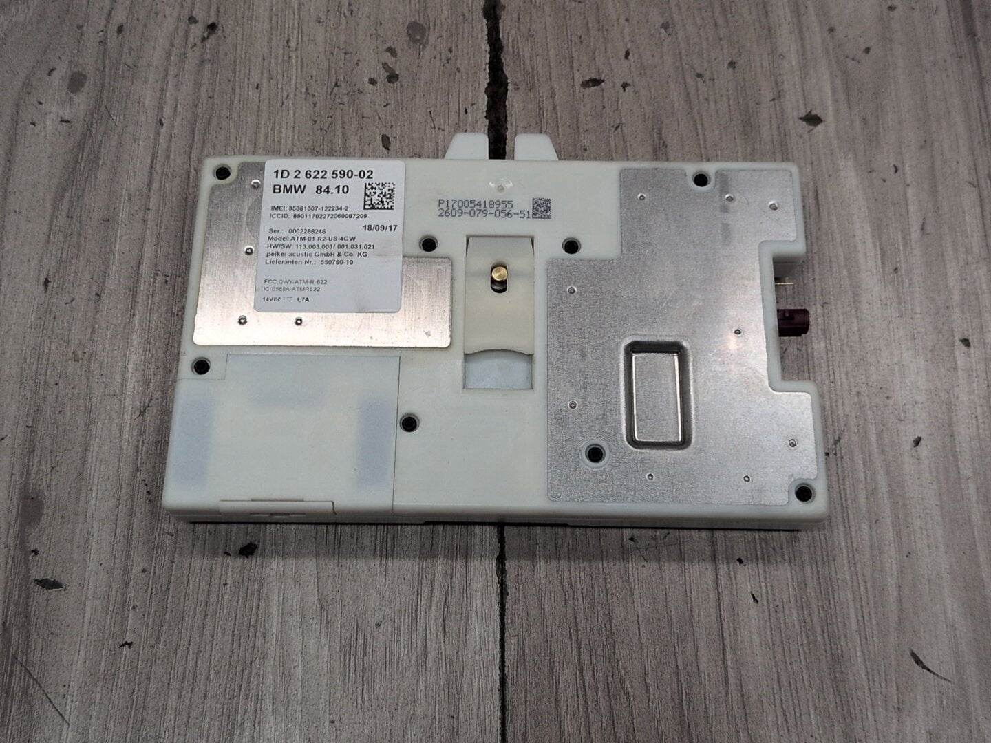 2017-2023 BMW M550i xDrive G30 Antenna Telematics Control Module 2622590