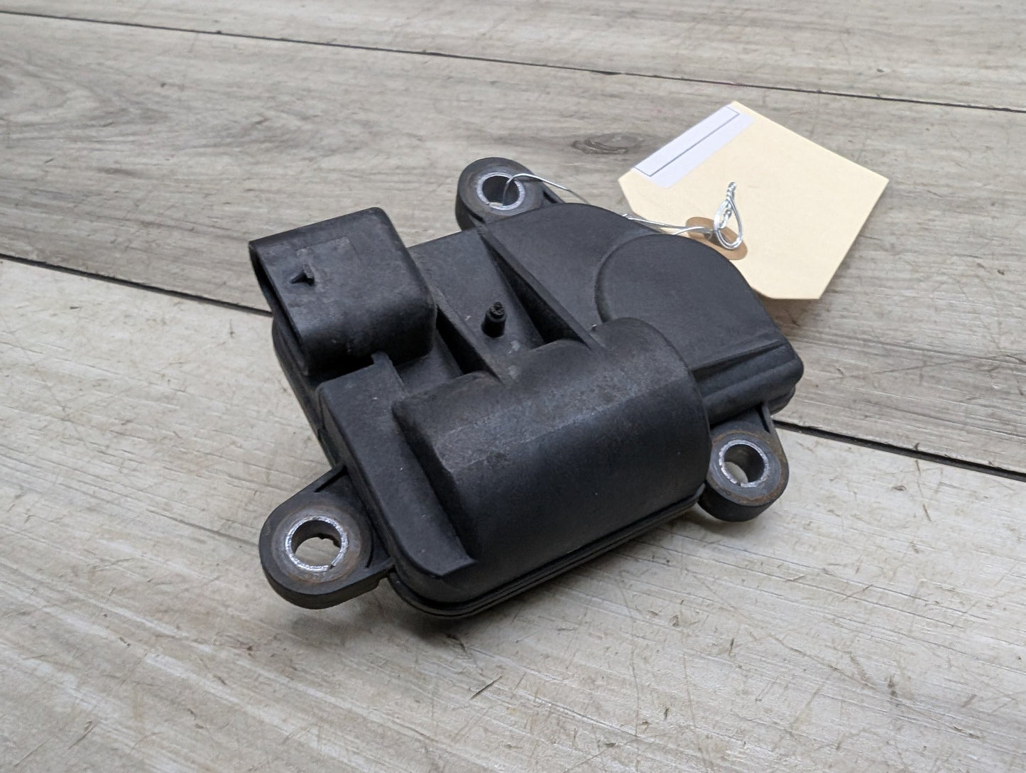 OEM BMW G01 G02 G11 G12 G14 G15 G30 X3 Muffler Exhaust Flap Actuator Drive Motor