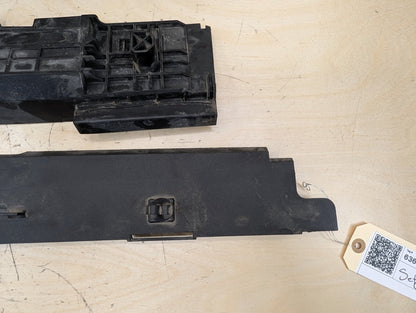 2012-2018 BMW 320i F30 Cooling Radiator Brackets SET 7600904 OEM