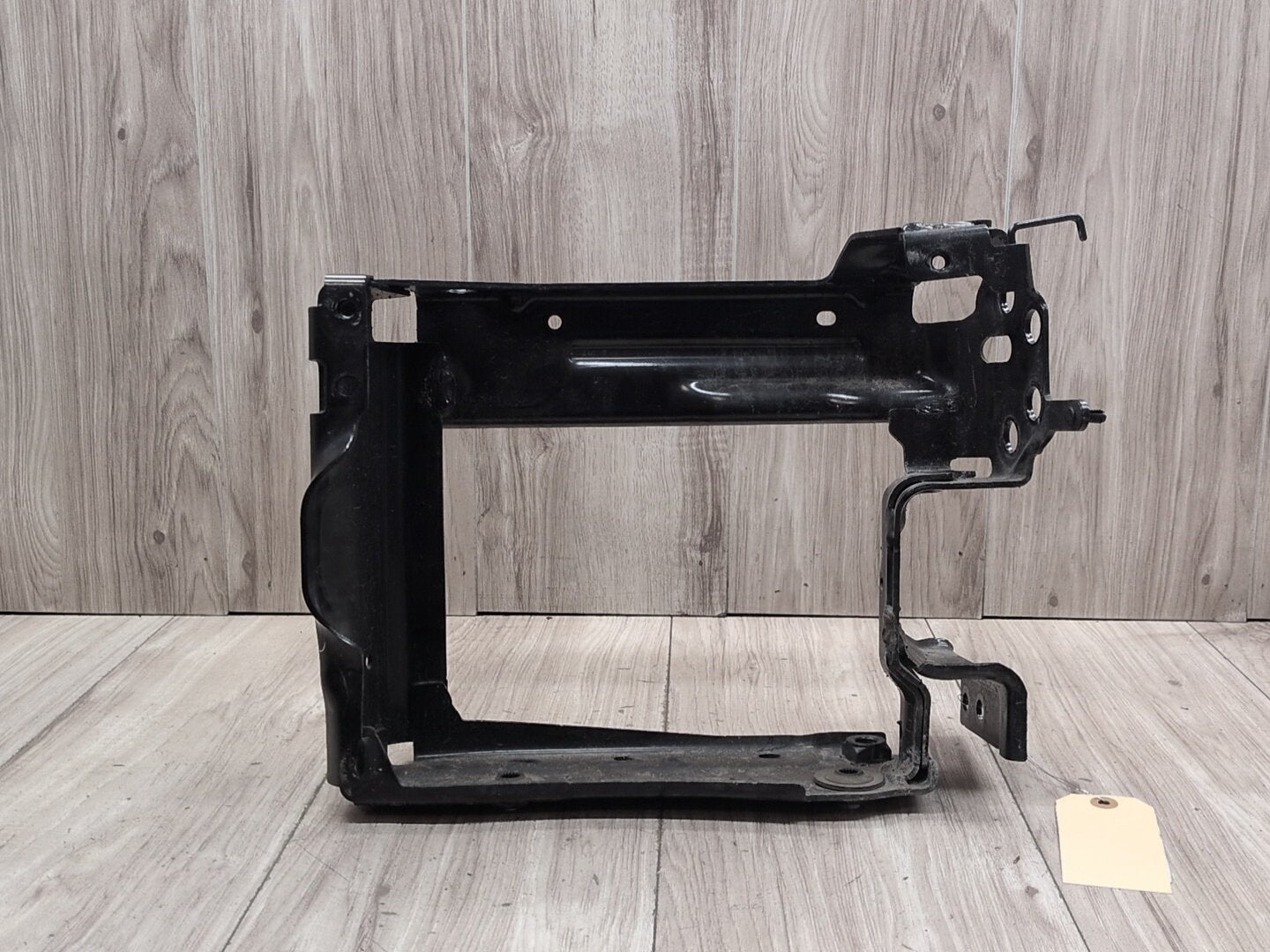 OEM BMW G20 G22 G23 G26 Front Left Driver Radiator Reinforcement Support Bracket