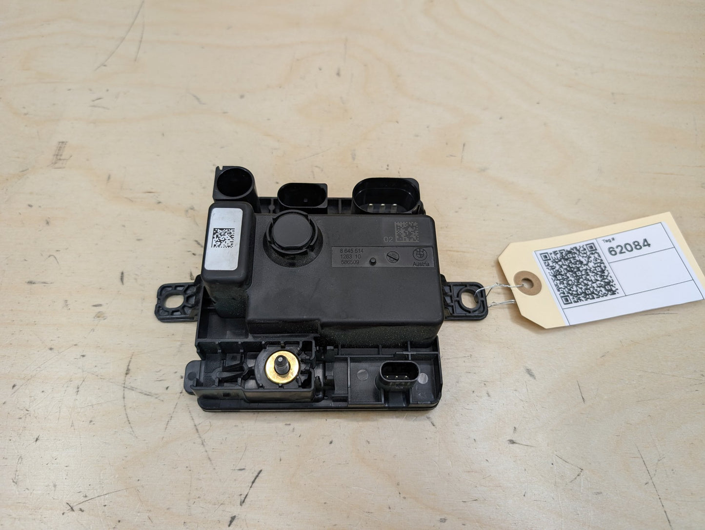 2015-2019 BMW X6 F16 Integrated Power Supply Module 8645514
