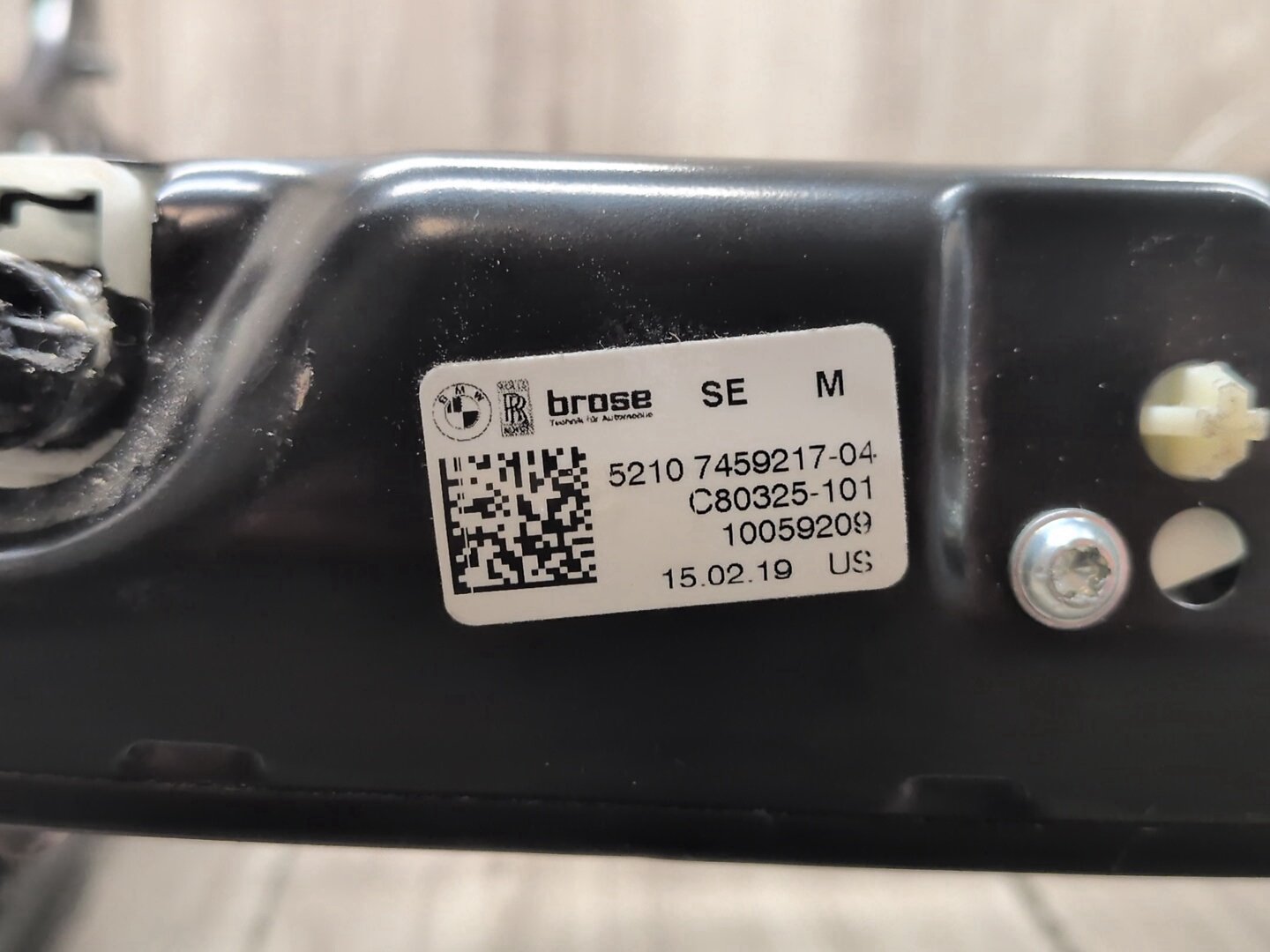2019 - 2026 BMW X5 G05 Front Left Driver Seat Lower Track Frame Assembly 7459217 N63B44M3