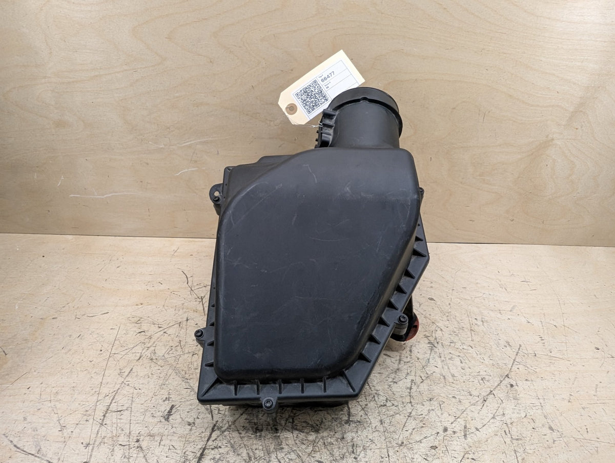OEM BMW G05 G12 G30 540 740 Air Box Filter Cleaner Intake Resonator Muffler B58