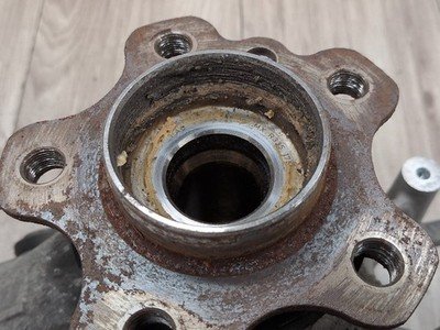 OEM BMW G05 G06 G07 X5 X6 X7 Rear Right Passenger Hub Spindle Knuckle Bearing