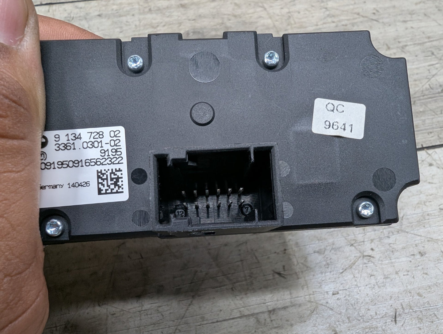 2007 - 2013 BMW X5 E70 Headlight Switch 9134728 N62B48B