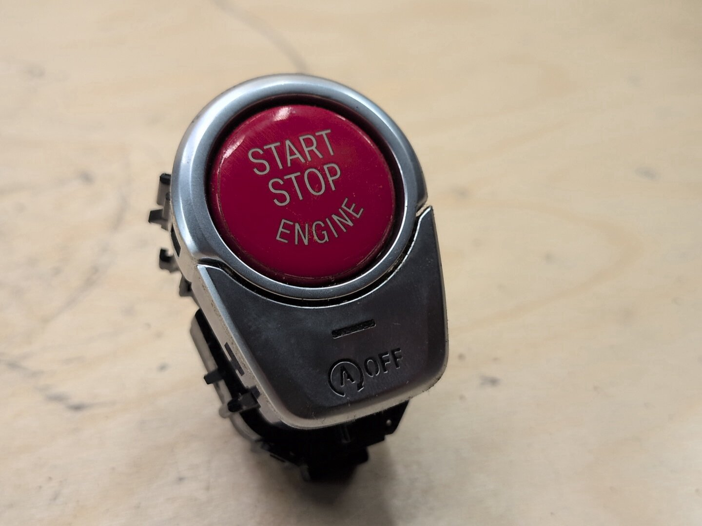 2016-2022 BMW 750i G12 Start Stop Button 9869563