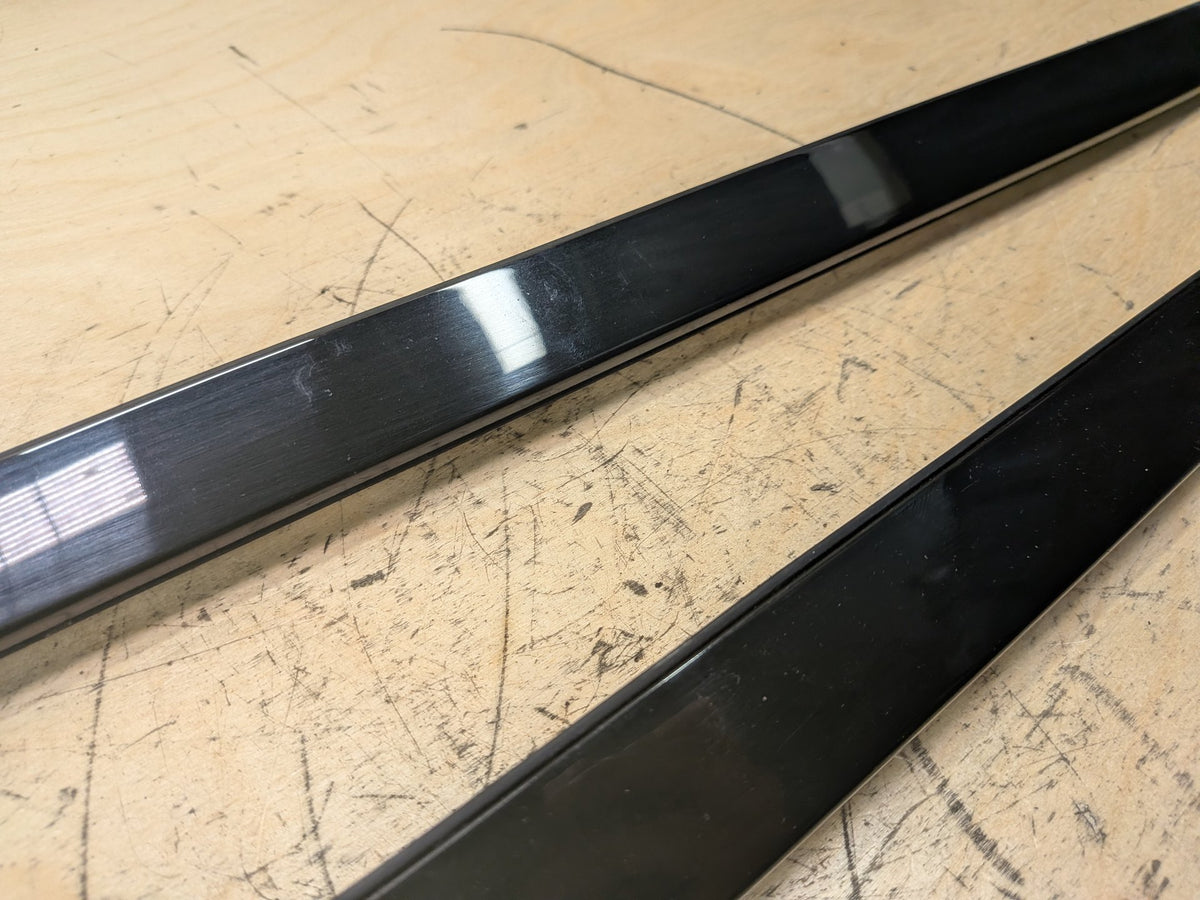 2019-2026 BMW X5 G05 Front Left Right Side Windshield Drip Trim Molding SET 7463527 OEM