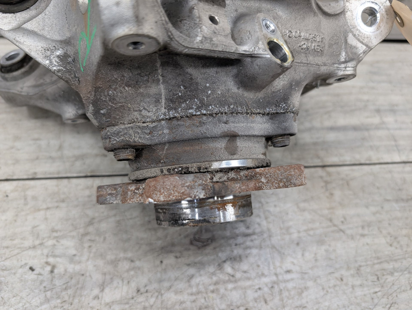2020 BMW 330i G20 Rear Right Passenger Spindle Knuckle w/ Bearing 6879532