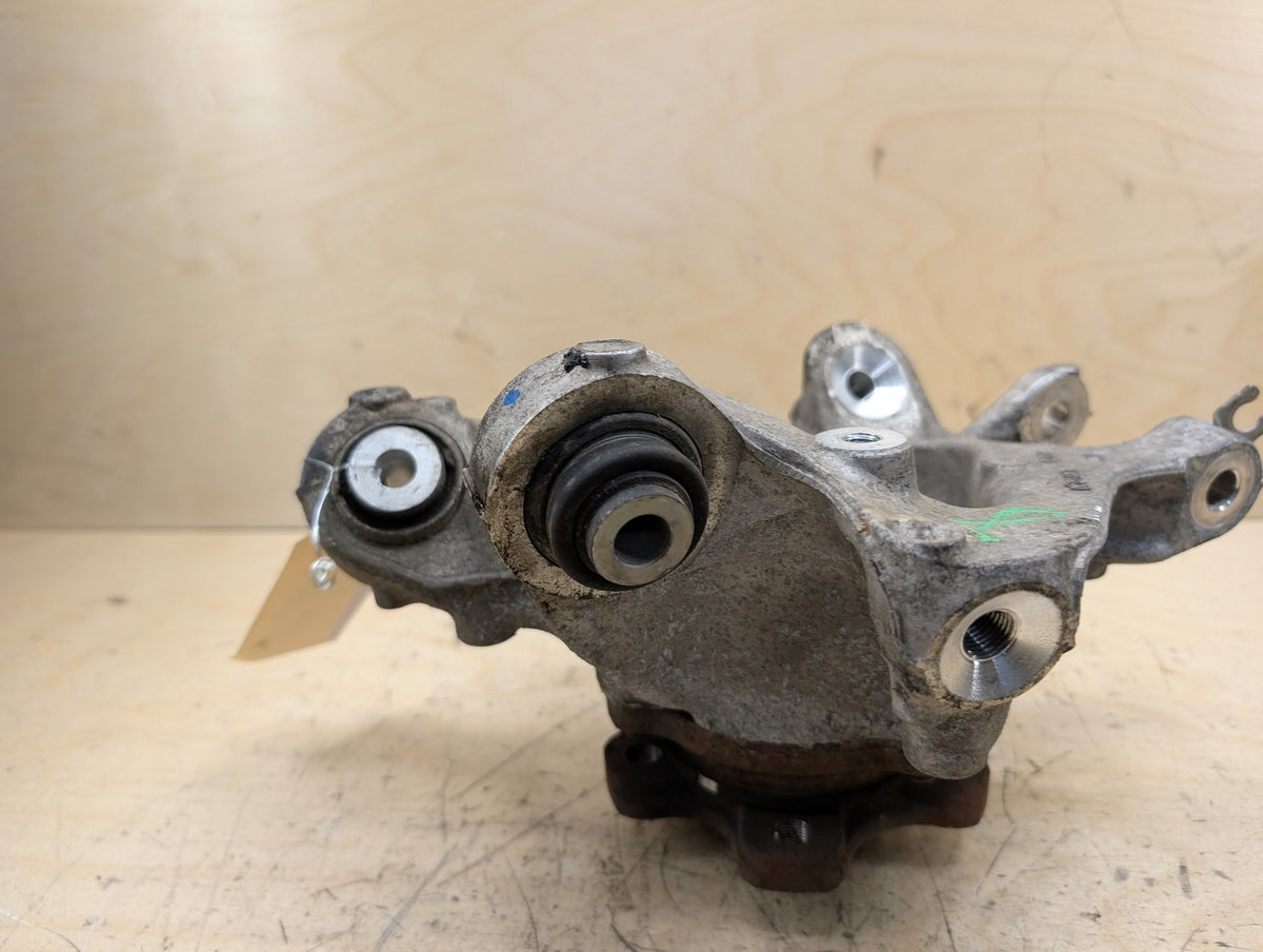OEM BMW G01 X3 30i 30iX M40iX REAR Right Passenger Knuckle Hub Spindle Bearing