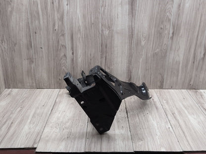 2009-2012 Mercedes-Benz E550 W212 Right Passenger Headlight Bracket 212620022