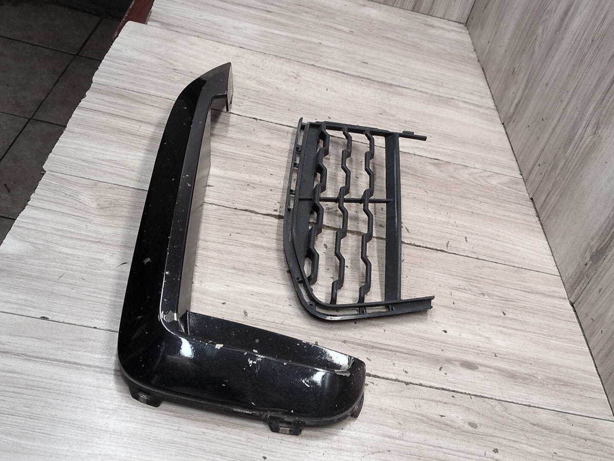 16-19 BMW 740 G11 G12 Front Right Passenger Bumper Cover Grille M Sport Set OEM