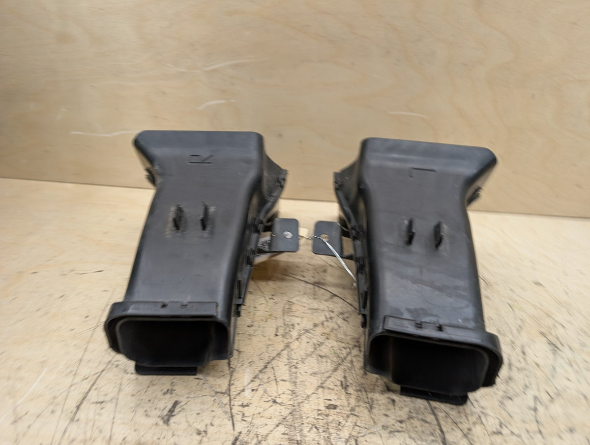 2019-2026 BMW 330i G20 Front Left Right Brake Air Ducts SET 7422277 OEM