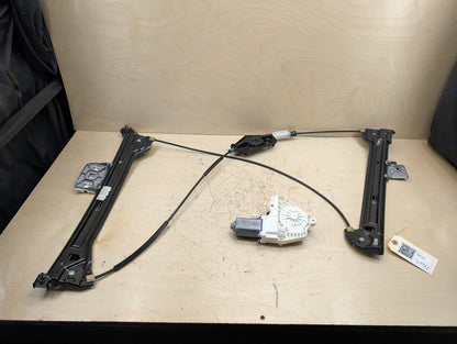 2011-2017 Audi RS5 8T Front Right Passenger Door Window Glass Regulator w/ Motor 8T0837462C