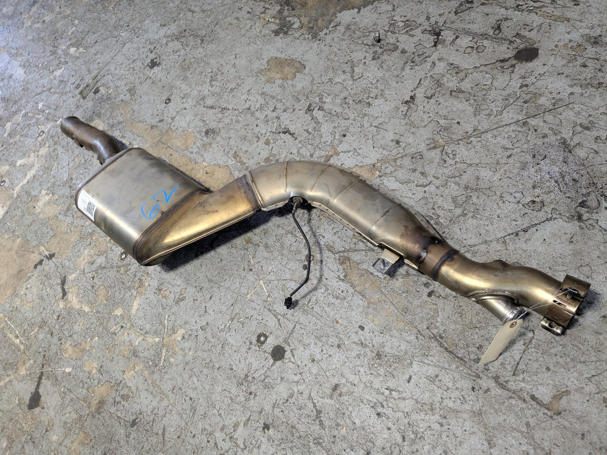 2012-2018 BMW 328i F30 Rear Exhaust Muffler 8570096