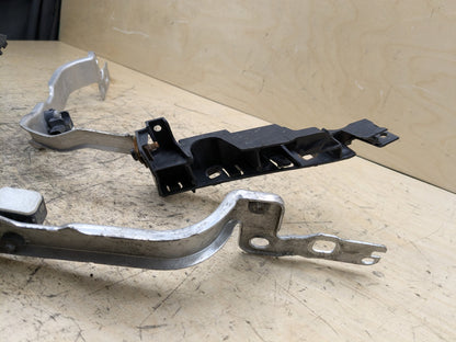 2012-2018 OEM Audi A6 C7 Front Left Right Driver Passenger Fender Brackets SET