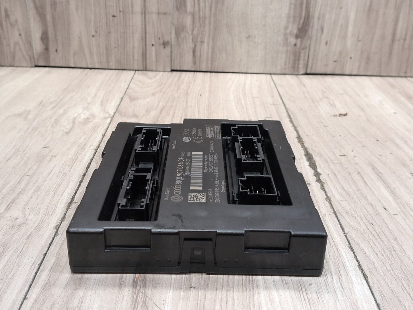 2008-2017 Audi S5 8T BCM Body Control Module 8K0907064CF