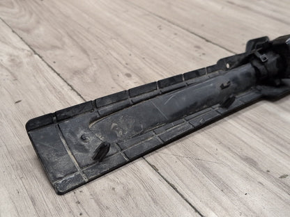 2019 - 2026 BMW X5 G05 Right Passenger Side Skirt Rocker Panel Carpet Light Module 7946664 N63B44M3