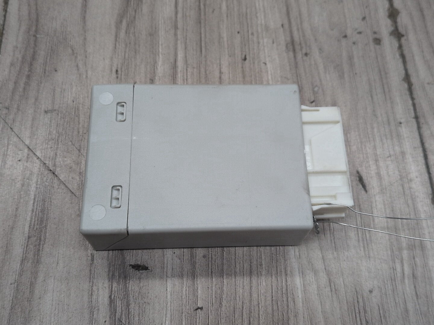 14-19 OEM BMW F15 F16 F85 F86 X5 X6 Air Suspension Control Module Unit