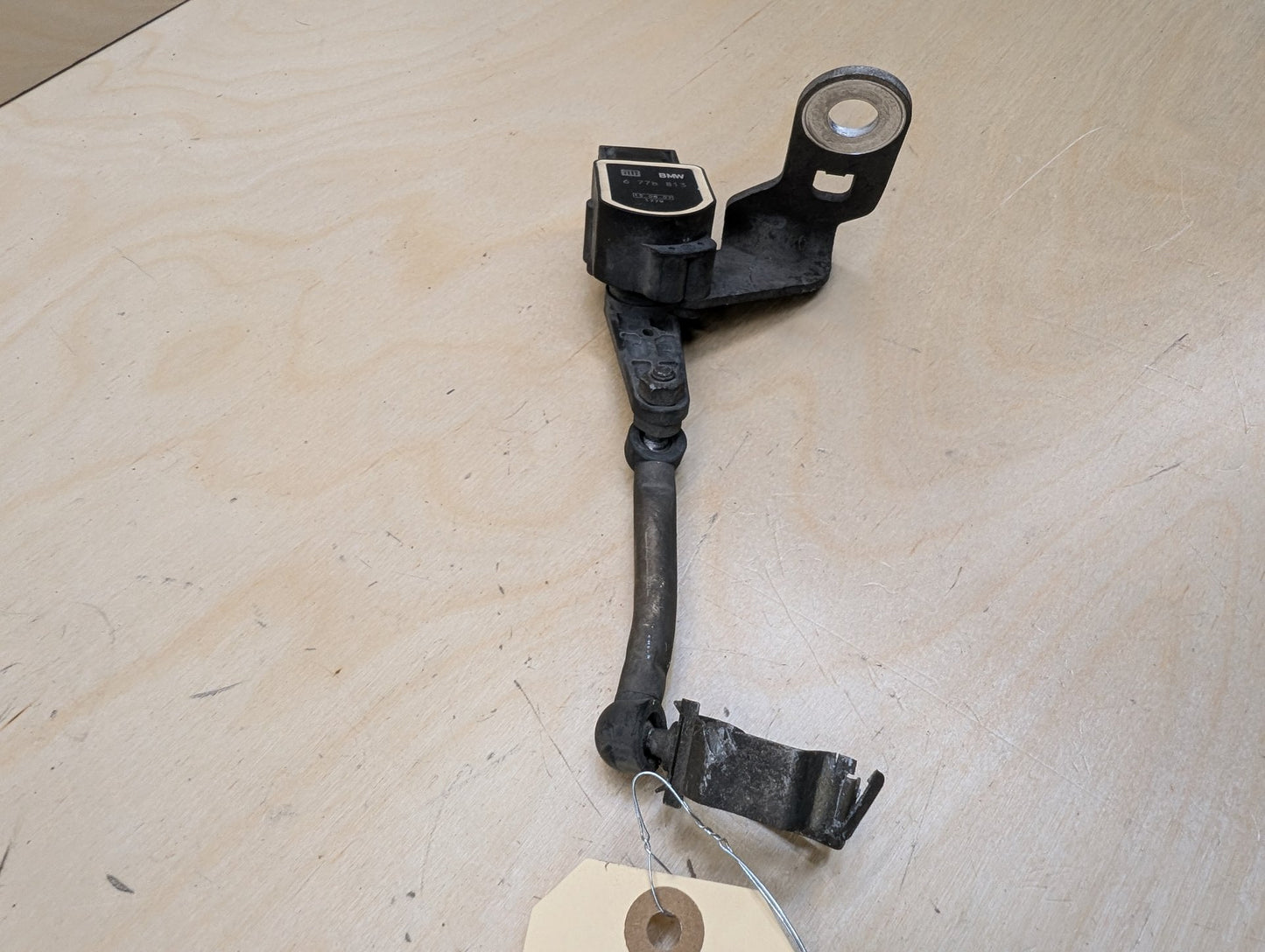 2007-2013 BMW 335i E93 Suspension Height Level Sensor 6778813